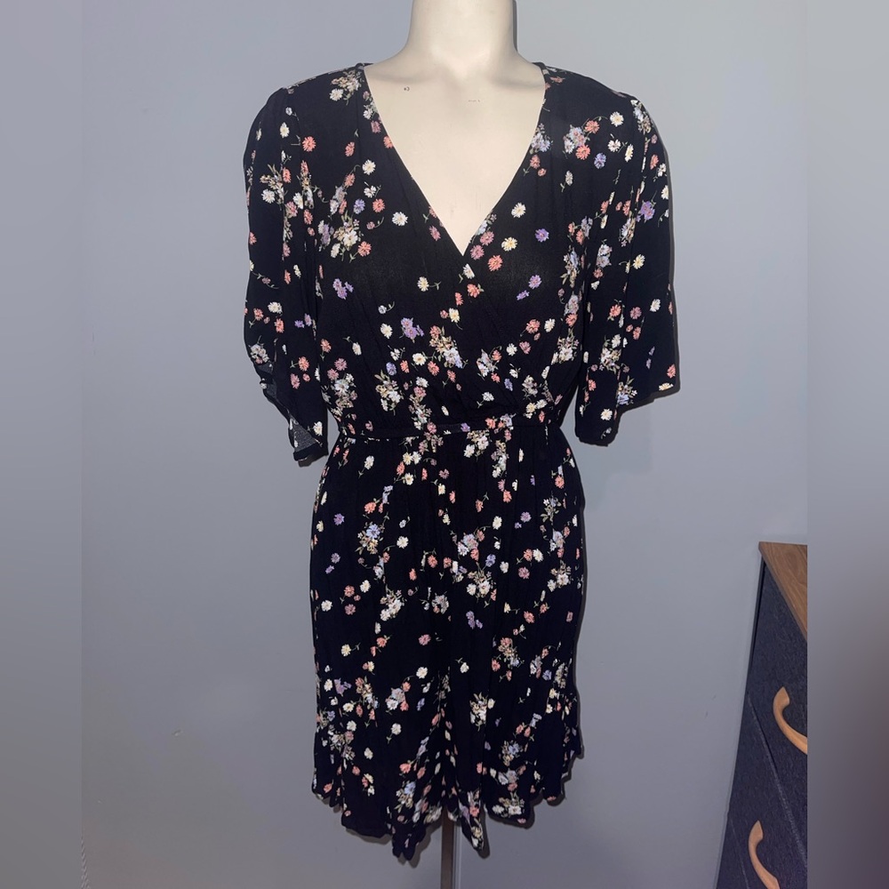 Rewind Black Floral Dress faux wrap mini dress EUC woman’s small
